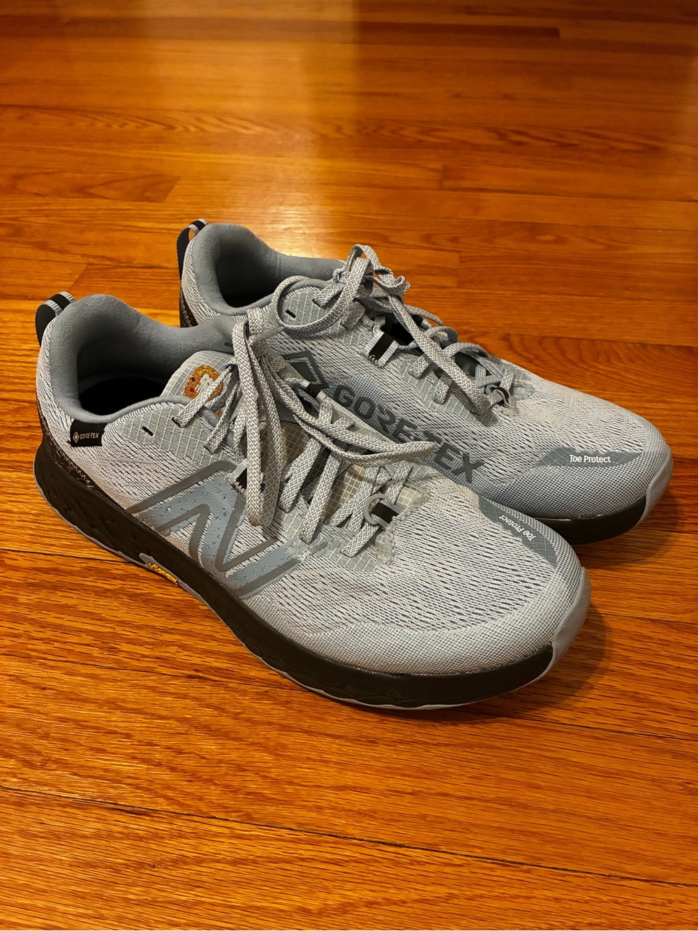 New Balance Fresh Foam Hierro Gore-Tex Running Shoes Blue Size 9.5 Wide